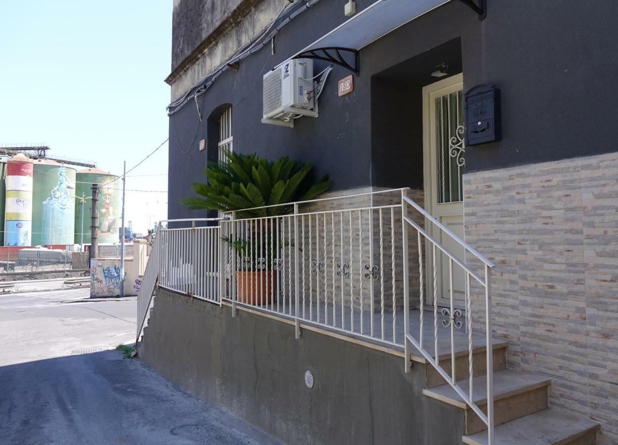 카타니아 Giader'S House - Free Parking 아파트 외부 사진