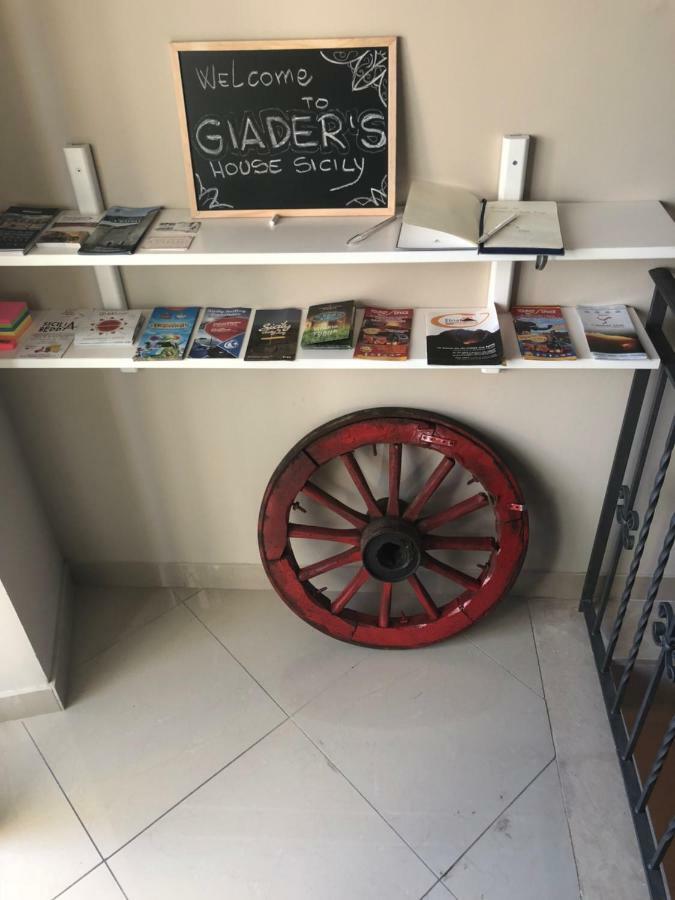 카타니아 Giader'S House - Free Parking 아파트 외부 사진